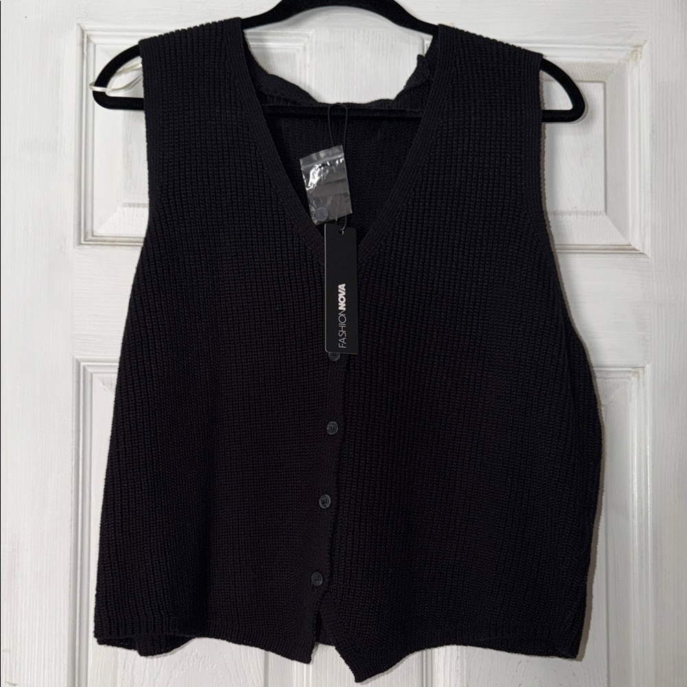 Fashion Nova Black V-Neck Button-Front Knit Vest